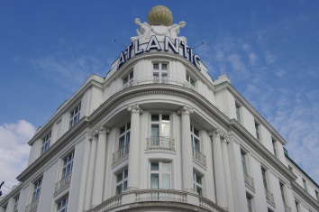 Kempinski Hotel Atlantic und Alte Oberpostdirektion